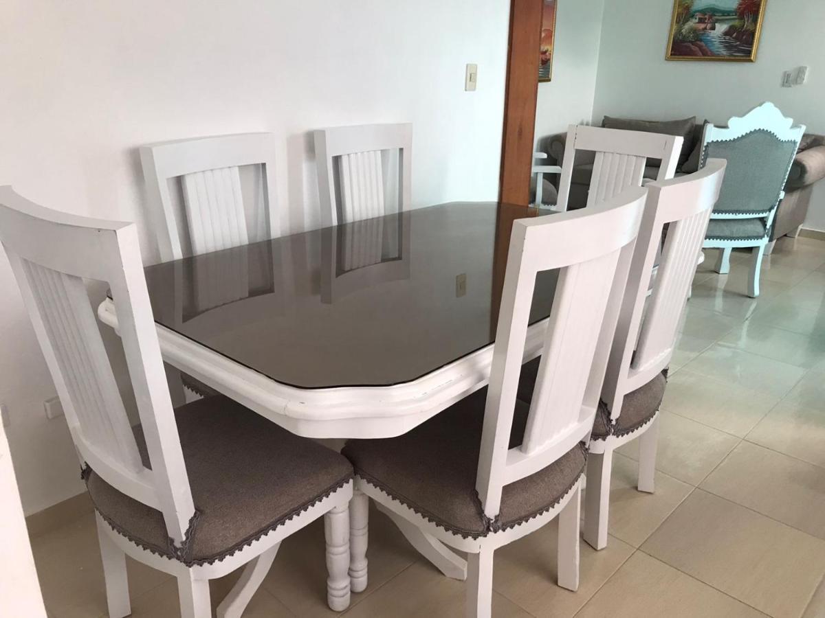 Apartamento Los Rieles Santiago De Los Caballeros Eksteriør billede
